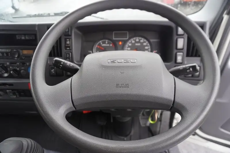 いすゞ エルフ 小型 アルミバン TRG-NLR85AN H30の中古トラック画像12