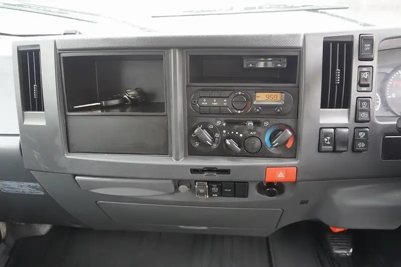 いすゞ エルフ 小型 アルミバン TRG-NLR85AN H30の中古トラック画像13