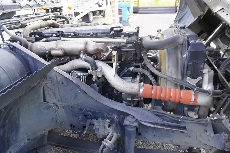 三菱 ファイター 中型/増トン ミキサー・ポンプ ベッド QDG-FQ62Fの中古トラック画像18