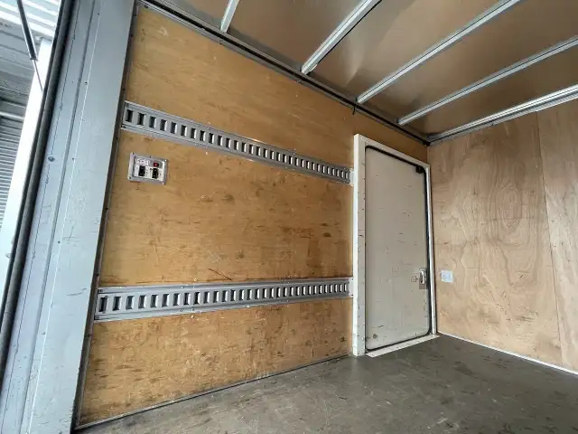 トヨタ ダイナ 小型 アルミバン パワーゲート サイドドアの中古トラック画像8