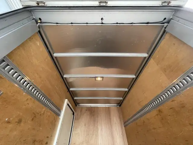 トヨタ ダイナ 小型 アルミバン パワーゲート サイドドアの中古トラック画像9