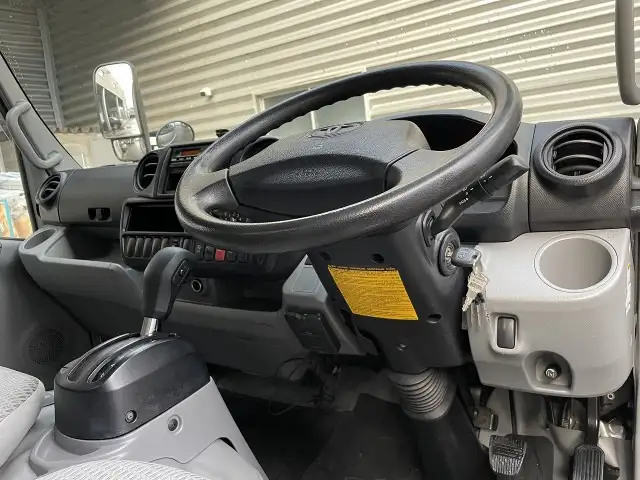 トヨタ トヨエース 小型 アルミバン パワーゲート TKG-XZU645の中古トラック画像12