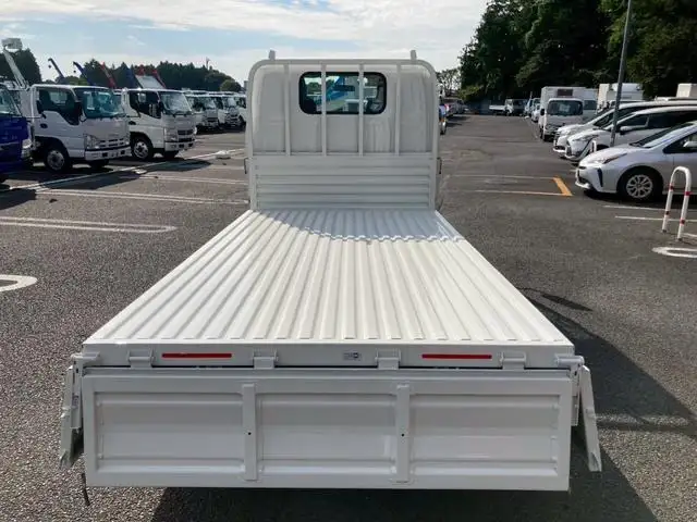マツダ タイタン 小型 平ボディ  R2の中古トラック画像4