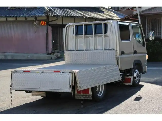 三菱 キャンター 小型 平ボディ Wキャブ の中古トラック画像4