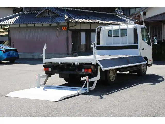 日野 デュトロ 小型 平ボディ パワーゲート 床鉄板の中古トラック画像5