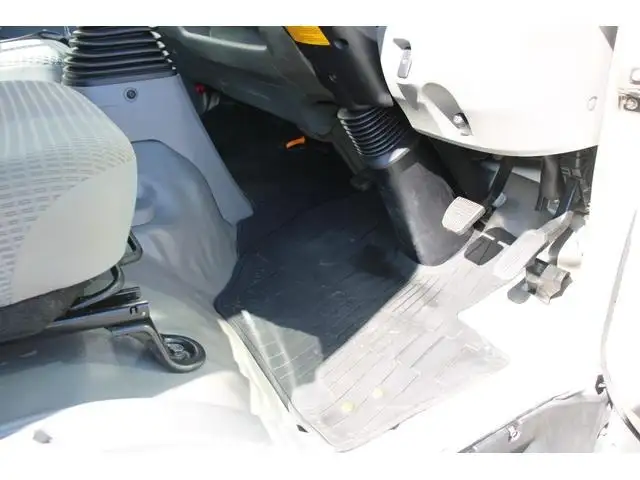 日野 デュトロ 小型 平ボディ パワーゲート 床鉄板の中古トラック画像14