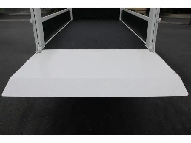 いすゞ エルフ 小型 平ボディ パワーゲート の中古トラック画像7