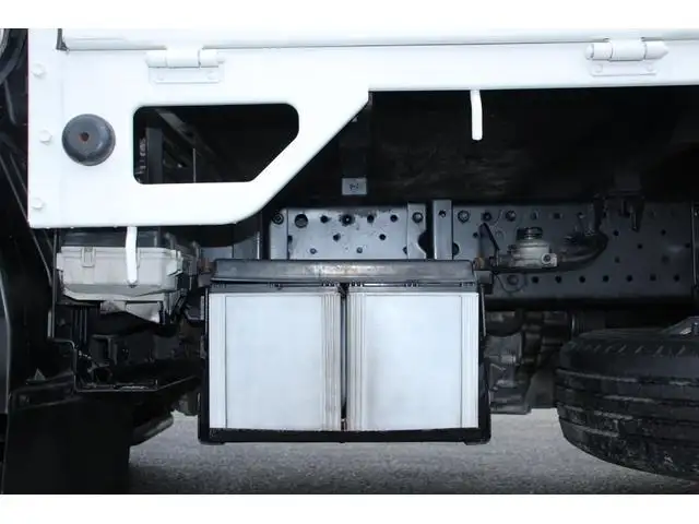 いすゞ エルフ 小型 平ボディ  H27の中古トラック画像15