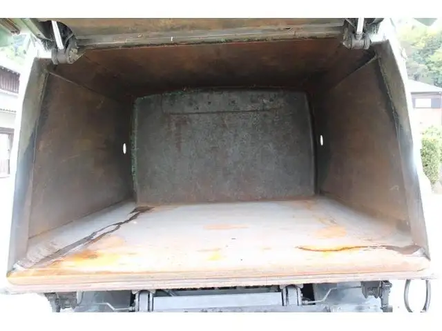 いすゞ エルフ 小型 パッカー車 巻き込み式 回転ダンプ式の中古トラック画像7