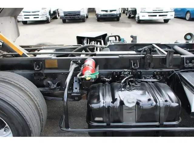 いすゞ エルフ 小型 パッカー車 巻き込み式 回転ダンプ式の中古トラック画像18