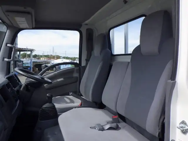 マツダ タイタン 小型 平ボディ TRG-LLR85AR H28の中古トラック画像11