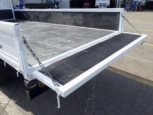 マツダ タイタン 小型 平ボディ TRG-LLR85AR H28の中古トラック画像8