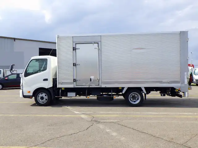 トヨタ ダイナ 小型 アルミバン パワーゲート サイドドアの中古トラック画像4