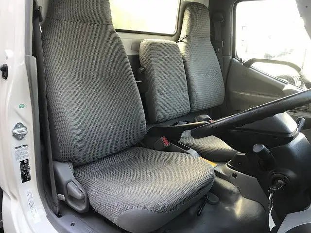 トヨタ トヨエース 小型 アルミバン サイドドア ABF-TRY230の中古トラック画像11
