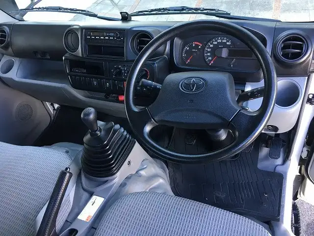 トヨタ トヨエース 小型 平ボディ TKG-XZU695 H29の中古トラック画像12