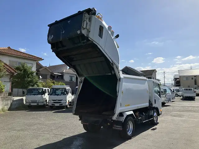 いすゞ エルフ 小型 パッカー車 プレス式 TPG-NMR85Nの中古トラック画像6