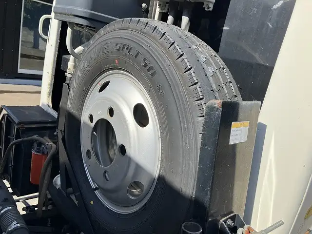 いすゞ エルフ 小型 パッカー車 プレス式 TPG-NMR85Nの中古トラック画像9