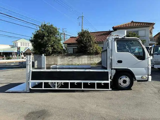 いすゞ エルフ 小型 平ボディ パワーゲート 床鉄板の中古トラック画像5