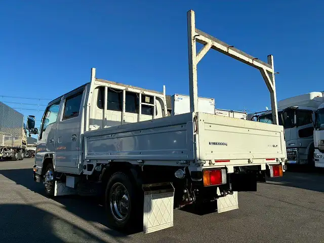 いすゞ エルフ 小型 平ボディ Wキャブ 2RG-NJR88Aの中古トラック画像5