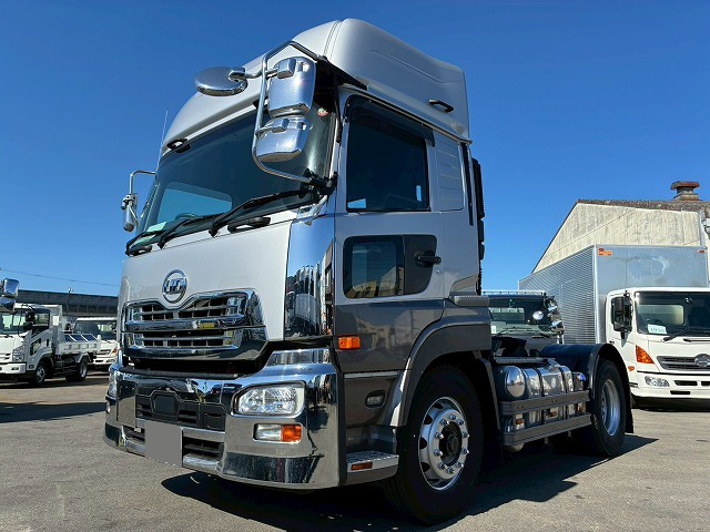 日産UD クオン 大型 トラクター