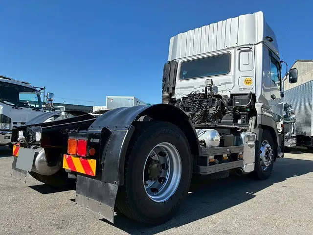 日産UD クオン 大型 トラクター ハイルーフ 1デフの中古トラック画像3
