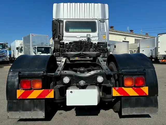 日産UD クオン 大型 トラクター ハイルーフ 1デフの中古トラック画像4