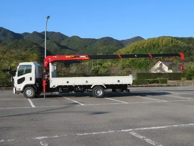 いすゞ フォワード 中型/増トン クレーン付 4段 ラジコンの中古トラック画像6