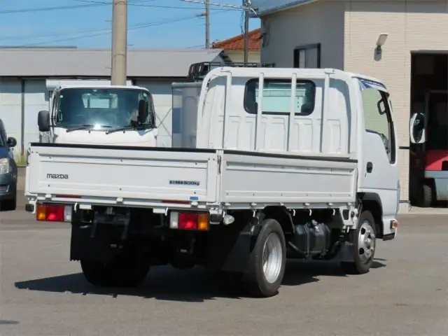 マツダ タイタン 小型 平ボディ カスタム TRG-LHR85Aの中古トラック画像4