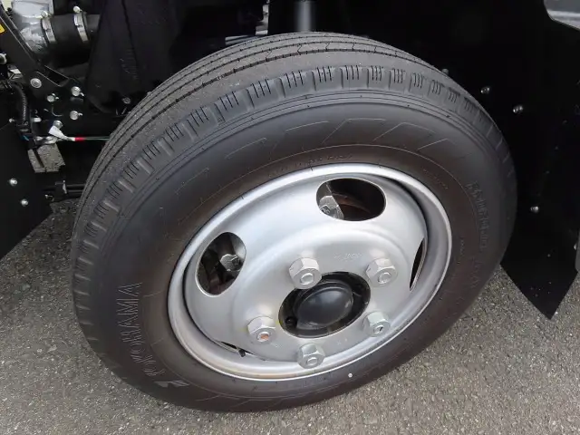 三菱 キャンター 小型 平ボディ カスタム 2RG-FEB50の中古トラック画像20