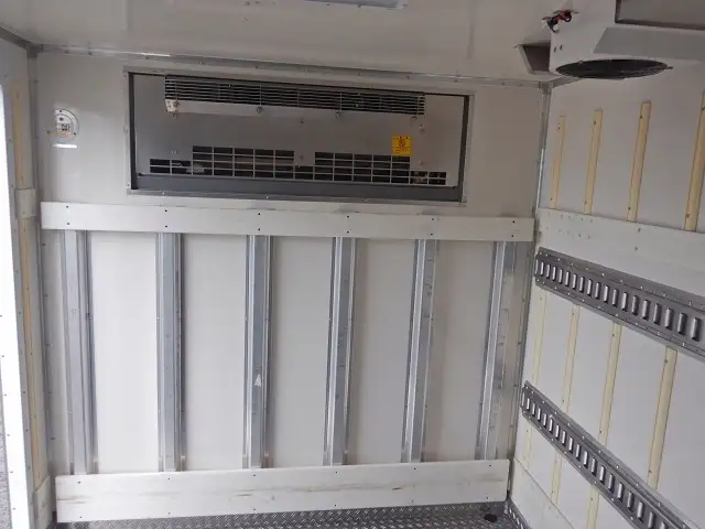 日野 デュトロ 小型 冷凍冷蔵 パワーゲート スタンバイの中古トラック画像9