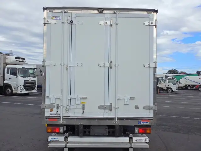 日野 デュトロ 小型 冷凍冷蔵 パワーゲート スタンバイの中古トラック画像4