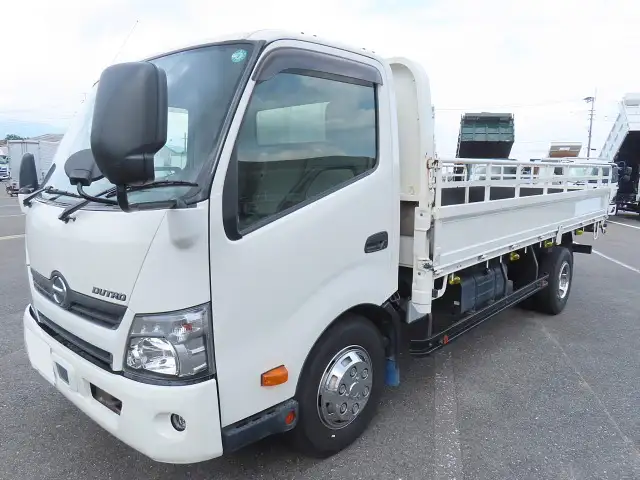 日野 デュトロ 小型 平ボディ 2KG-XZU720M H30 の中古トラック【車両No.198858】