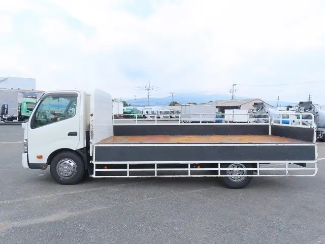 日野 デュトロ 小型 平ボディ 2KG-XZU720M H30の中古トラック画像7