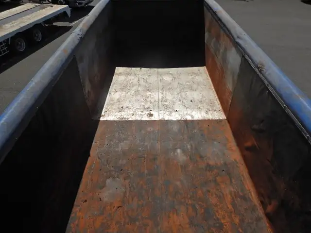 日野 プロフィア 大型 ダンプ 土砂禁 天蓋付きの中古トラック画像9