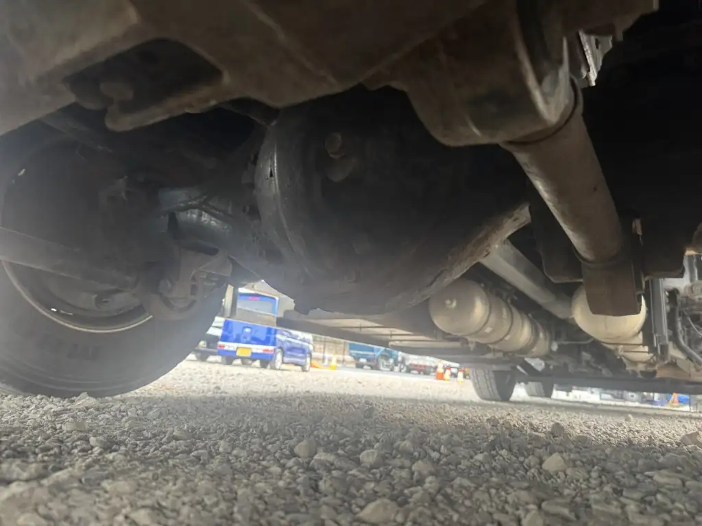 いすゞ ギガ 大型 車両重機運搬 4段クレーン ラジコンの中古トラック画像18