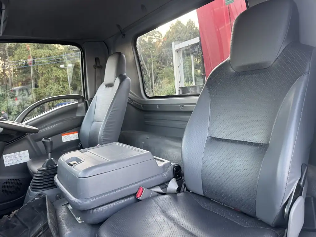 いすゞ フォワード 中型/増トン クレーン付 4段 ラジコンの中古トラック画像15