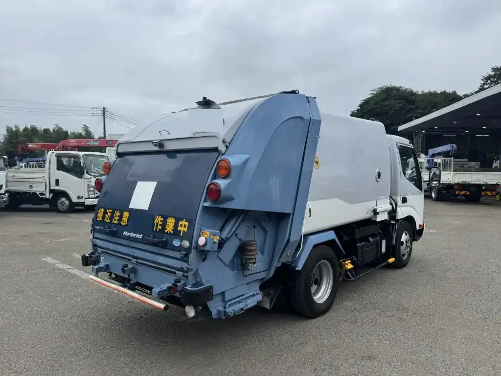日野 デュトロ 小型 パッカー車 プレス式 TSG-XKU600Xの中古トラック画像3