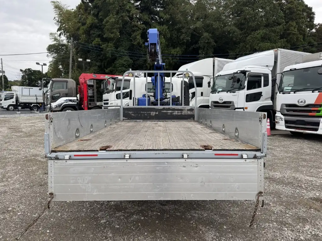 いすゞ エルフ 小型 クレーン付 3段 ラジコンの中古トラック画像5