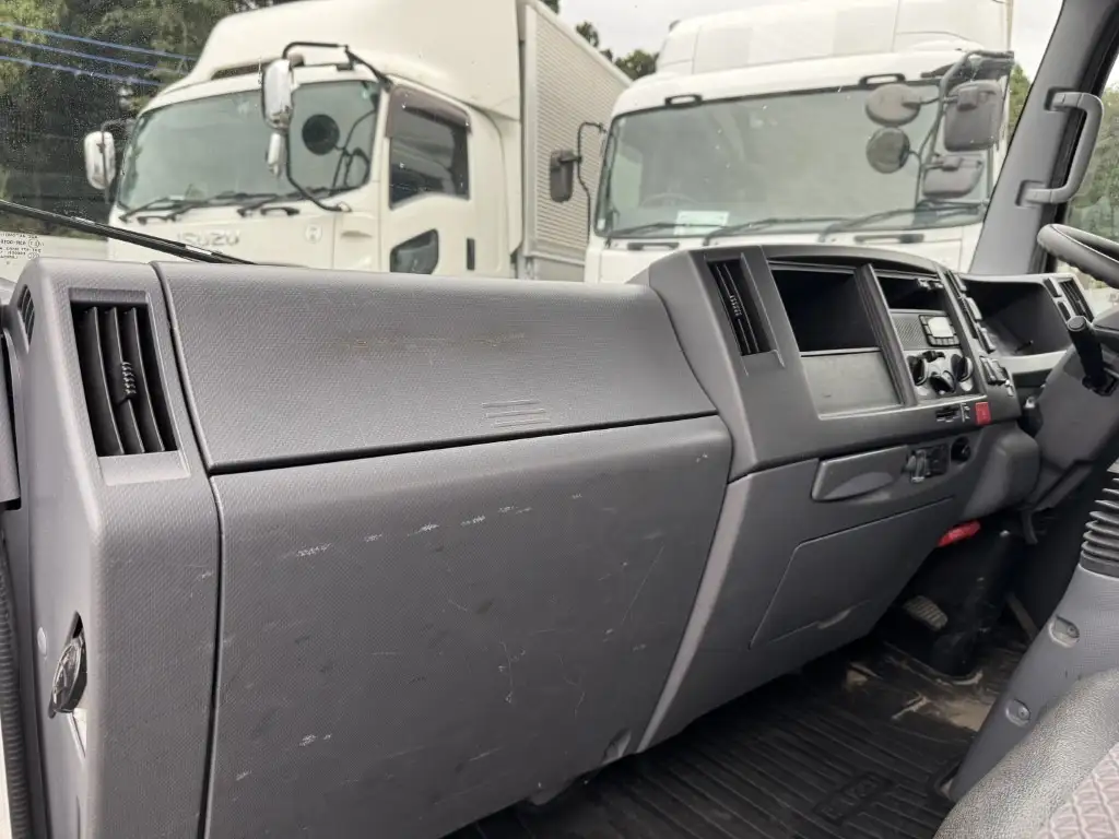 いすゞ エルフ 小型 クレーン付 3段 ラジコンの中古トラック画像16