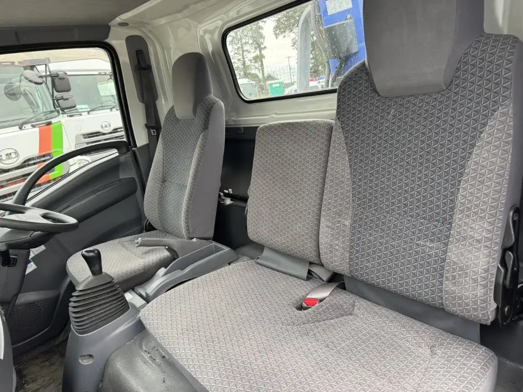 いすゞ エルフ 小型 クレーン付 3段 ラジコンの中古トラック画像15