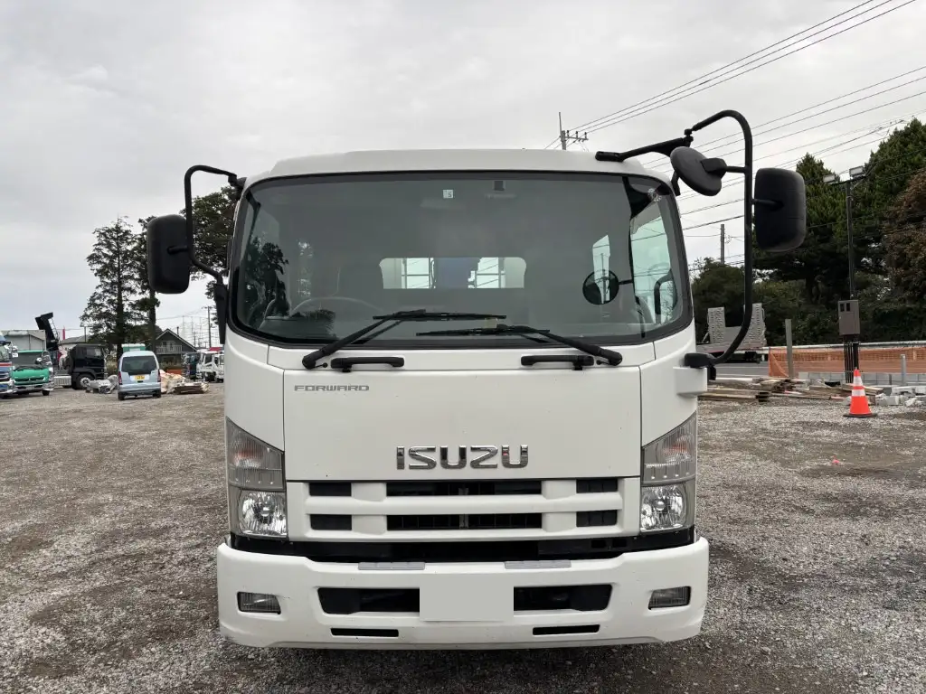 いすゞ フォワード 中型/増トン クレーン付 5段 ラジコンの中古トラック画像2