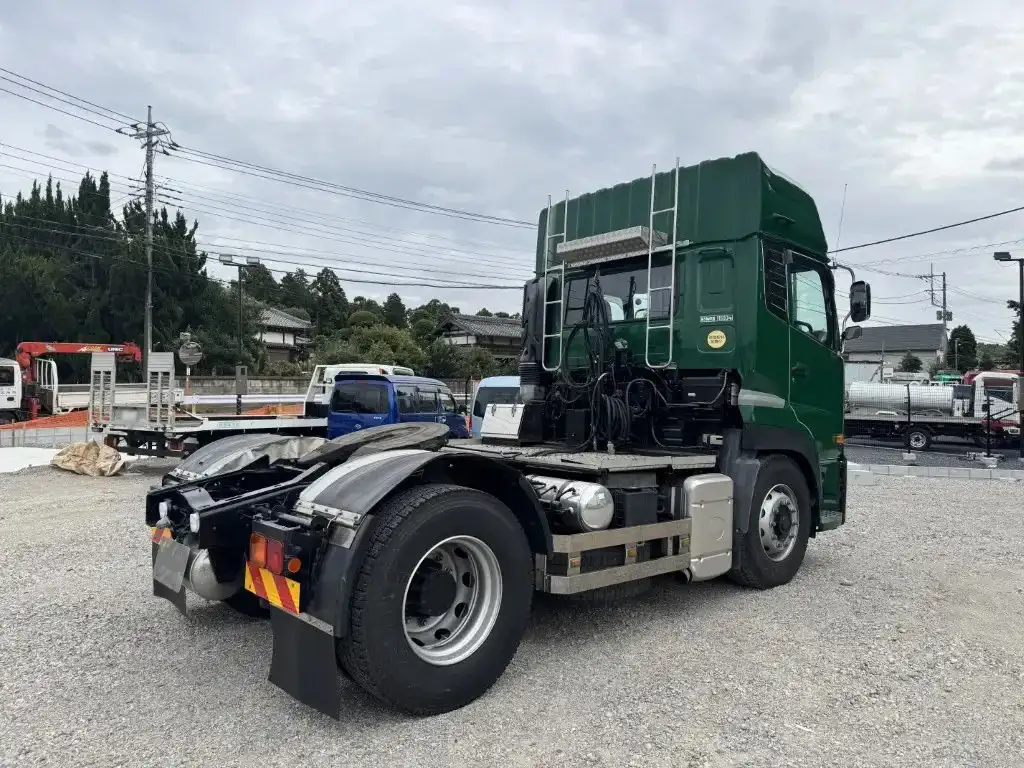 日産UD クオン 大型 トラクター ハイルーフ 1デフの中古トラック画像3