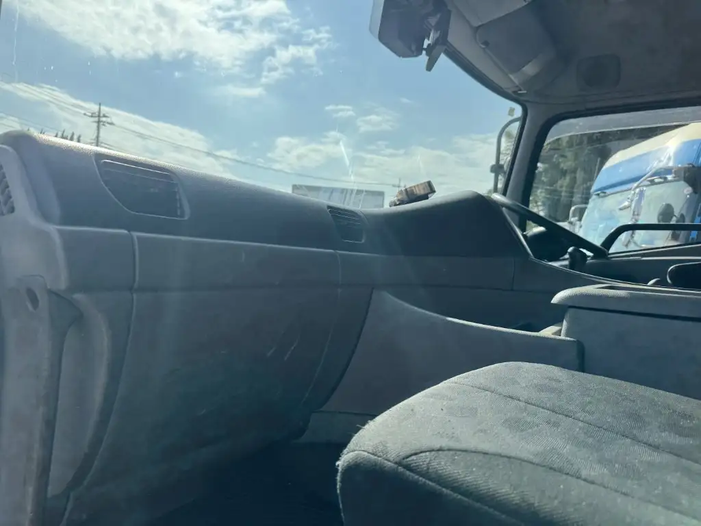 日産UD クオン 大型 平ボディ アルミブロック エアサスの中古トラック画像11