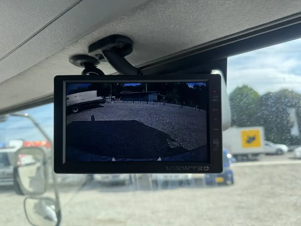 日産UD クオン 大型 平ボディ アルミブロック エアサスの中古トラック画像12