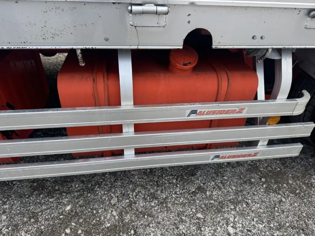 日産UD クオン 大型 平ボディ アルミブロック エアサスの中古トラック画像15