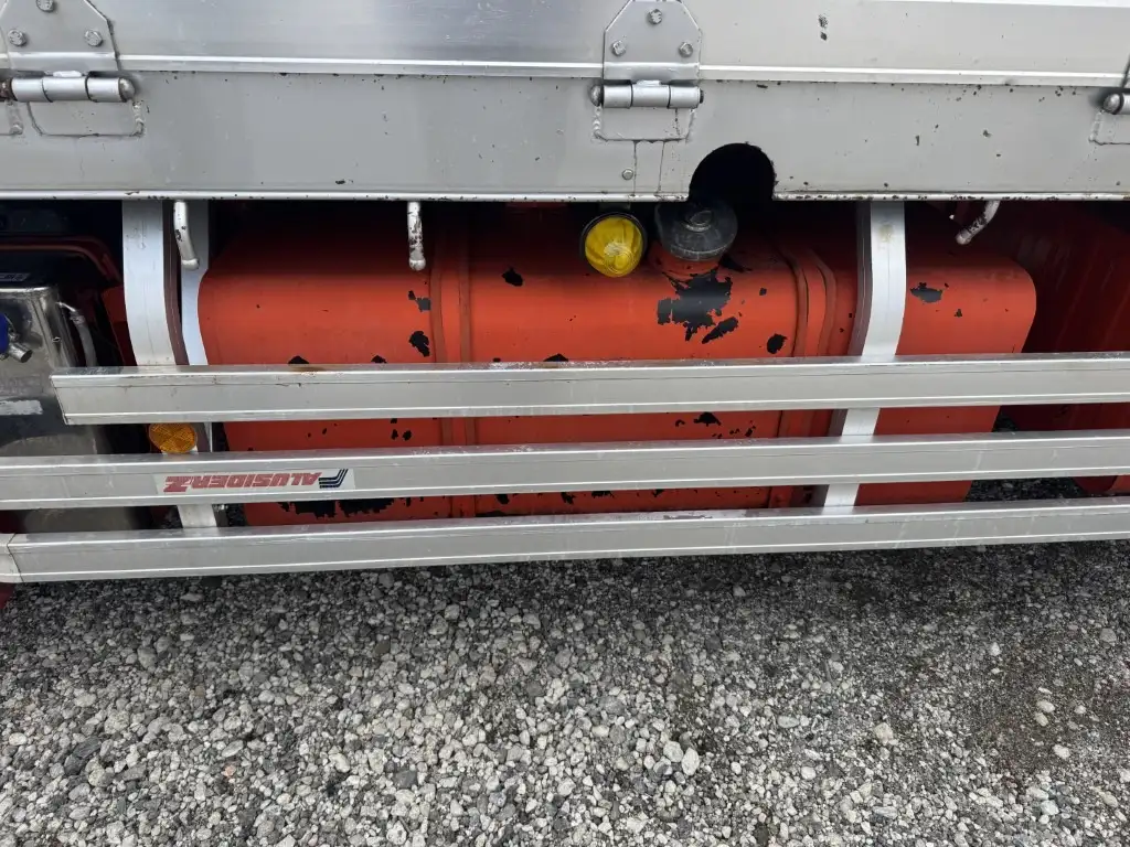 日産UD クオン 大型 平ボディ アルミブロック エアサスの中古トラック画像像17