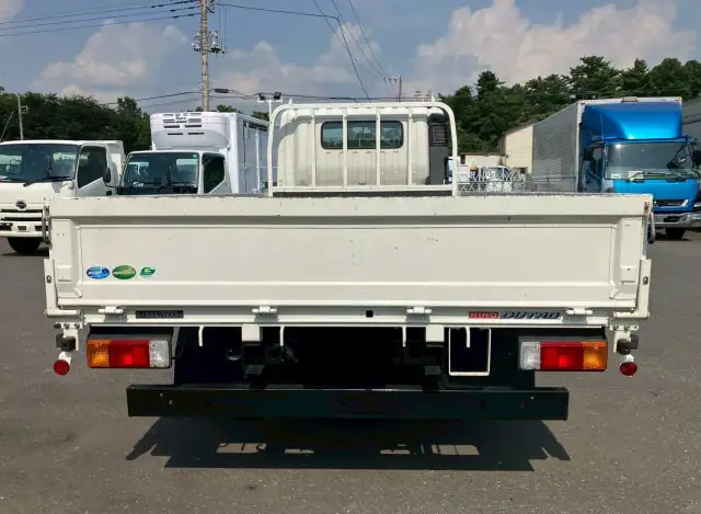 日野 デュトロ 小型 平ボディ 2RG-XZU710M R2の中古トラック画像5