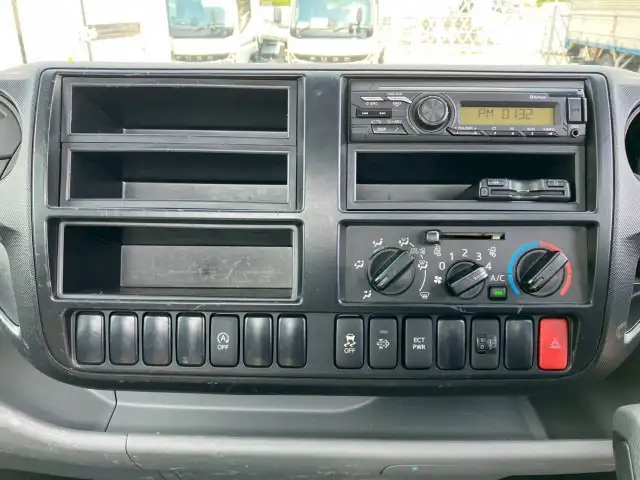 日野 デュトロ 小型 平ボディ 2RG-XZU710M R2の中古トラック画像14