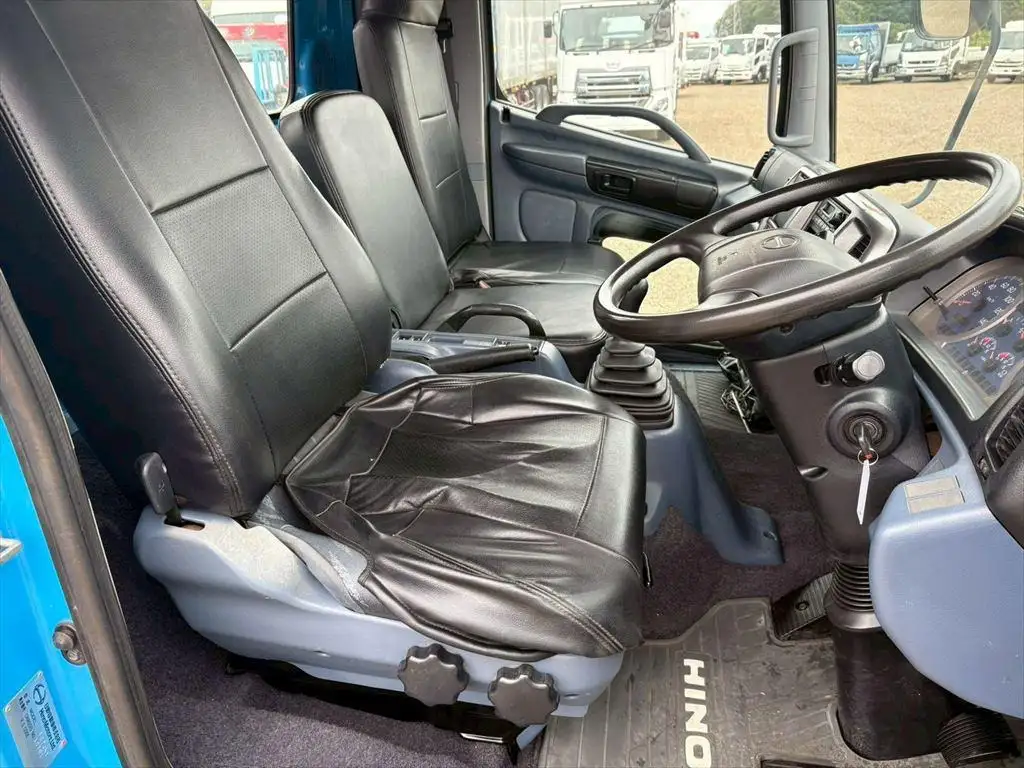 日野 レンジャー 中型/増トン クレーン付 4段 ラジコンの中古トラック画像13