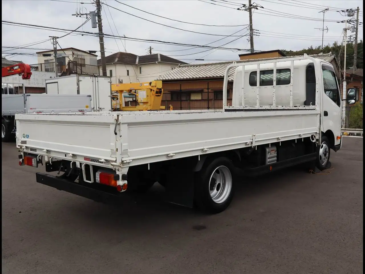 日野 デュトロ 小型 平ボディ 2RG-XZU710M R2の中古トラック画像3